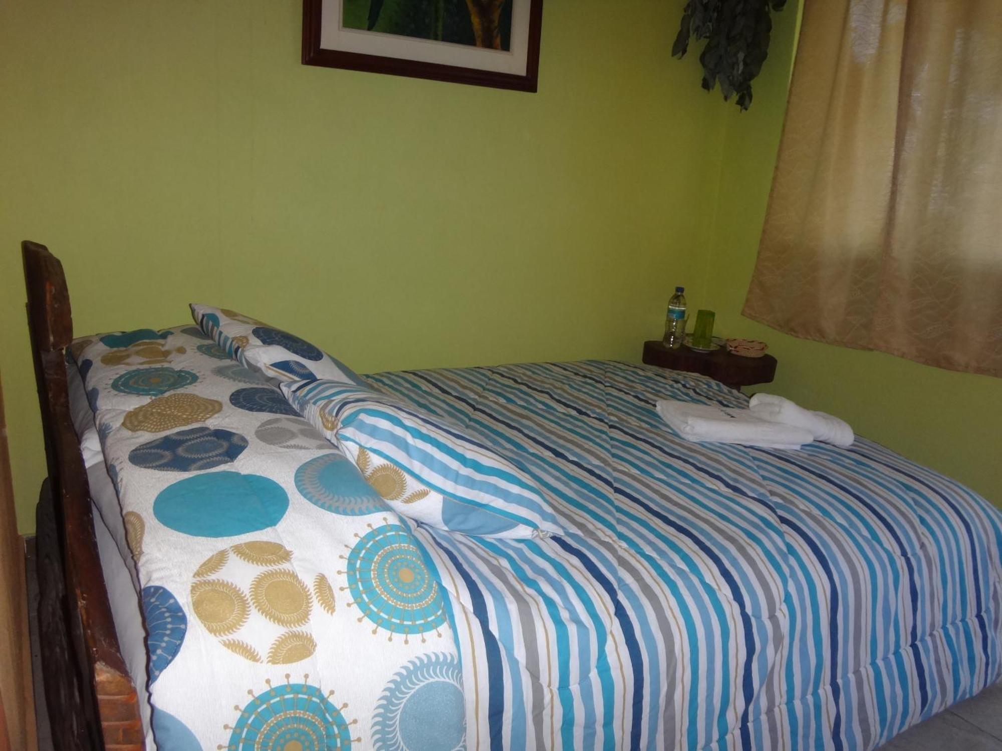 Zaysant Ecolodge Puembo Habitación foto